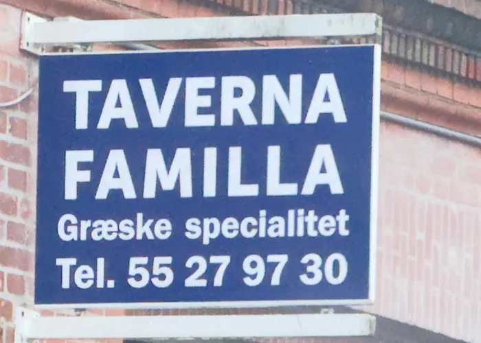 In The Heart Of Center Apartment